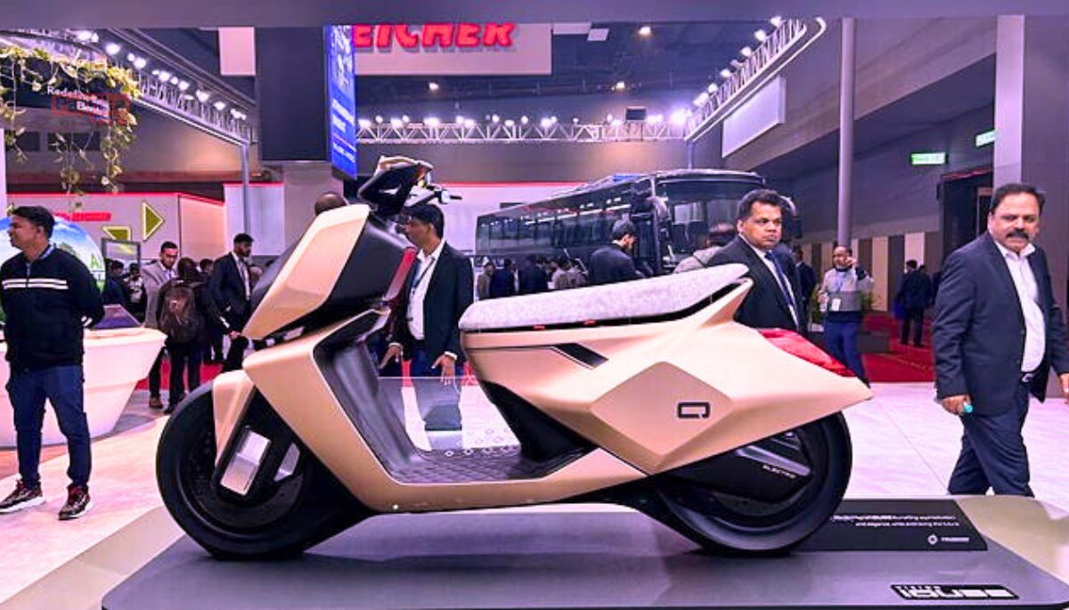 TVS Vision iQube: क्या यह इलेक्ट्रिक स्कूटर आपके सपनों की सवारी है? देखें इसकी खास तस्वीरें