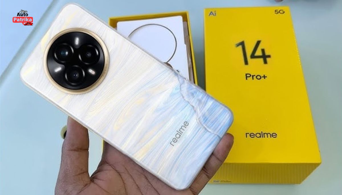 Realme 14 Pro+ 5G Specifications फीचर 🔥 विवरण 📊 डिस्प्ले 6.83 इंच बैटरी 4500 mAh रियर कैमरा 50MP + 8MP + 50MP फ्रंट कैमरा 32MP प्रोसेसर 2.5 GHz, ऑक्टा-कोर रैम 8GB स्टोरेज 128GB / 256GB ऑपरेटिंग सिस्टम Android v15 कीमत ₹27,999