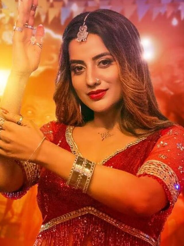 Akshara Singh का नया गाना 'Chand Ki Chakori' मचा रहा धमाल, गरबा नाइट के लिए परफेक्ट ट्रैक